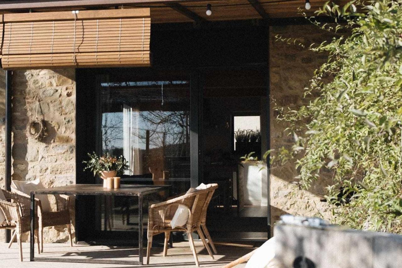 Casa Diana - B - By Lohodihomes Sant Jordi Desvalls Exterior photo
